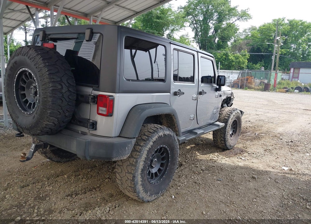 2015 JEEP WRANGLER UNLIMITED SPORT VIN: 1C4HJWDG3FL762241