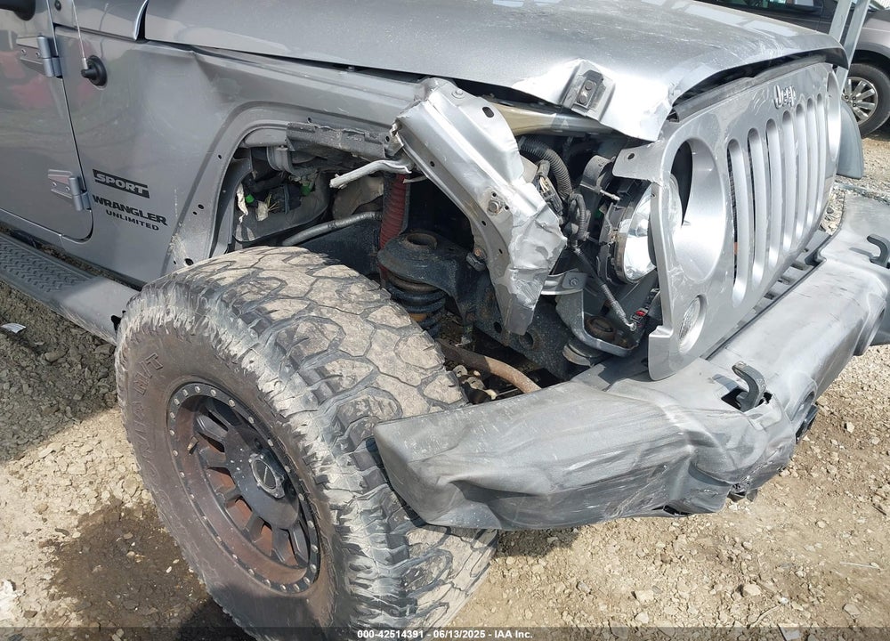 2015 JEEP WRANGLER UNLIMITED SPORT VIN: 1C4HJWDG3FL762241