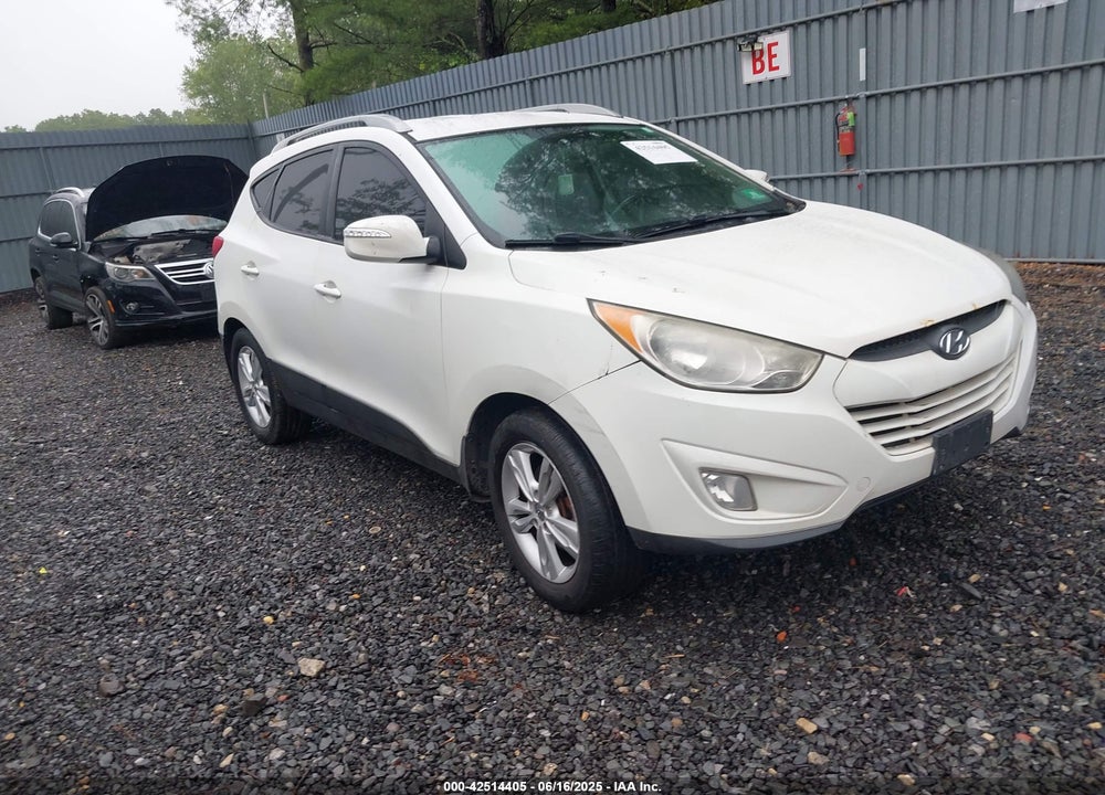 2013 HYUNDAI TUCSON GLS VIN: KM8JUCAC2DU712121