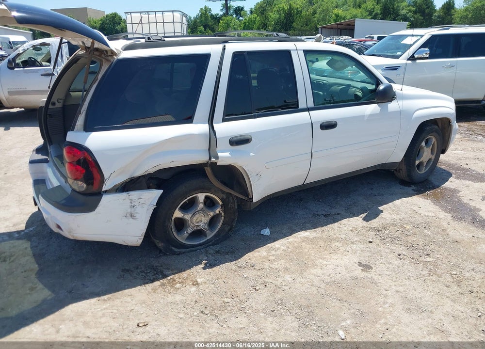 2008 CHEVROLET TRAILBLAZER VIN: 1GNDS13S582227612
