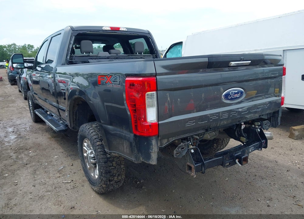 2019 FORD F-250 VIN: 1FT7W2B62KEG36595