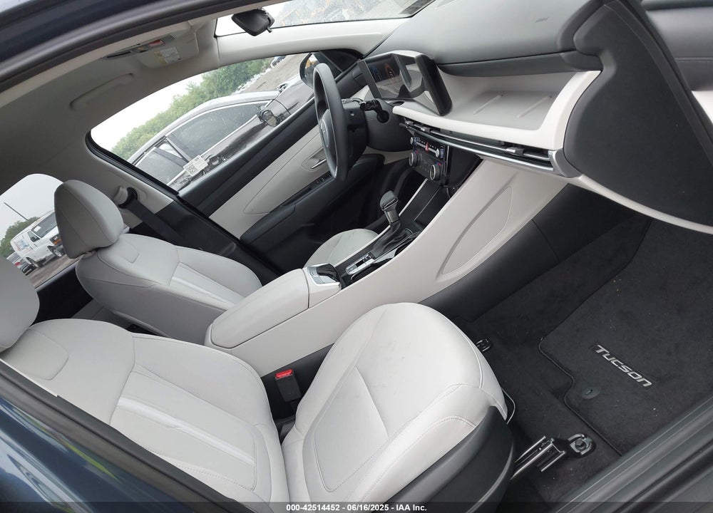 2025 HYUNDAI TUCSON VIN: 5NMJBCDE9SH512090