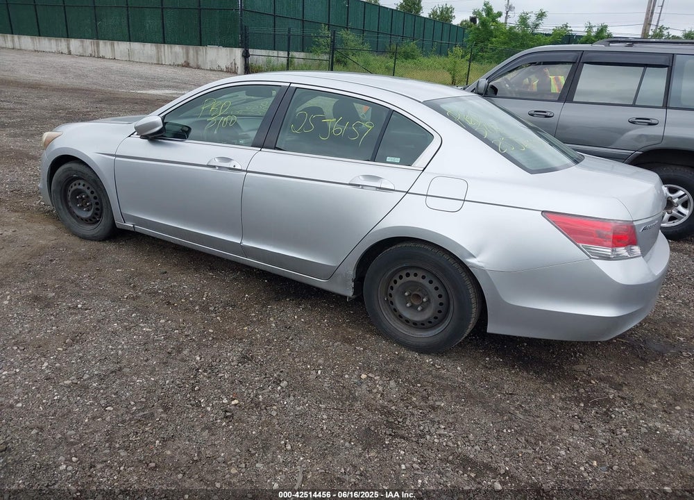 2008 HONDA ACCORD 2.4 LX VIN: JHMCP26358C031260