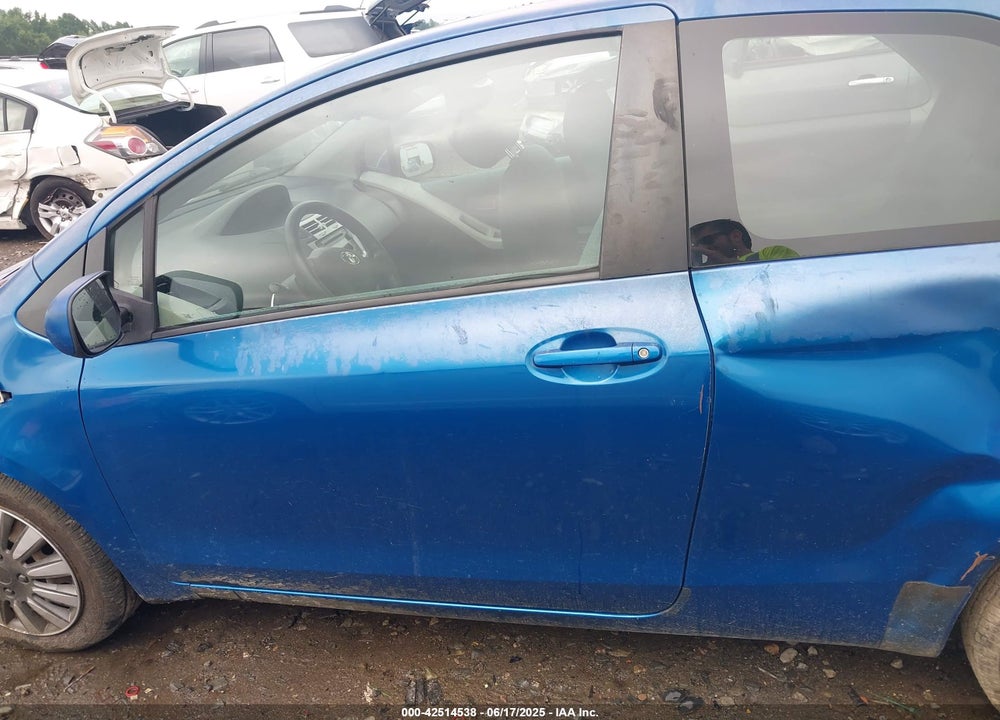 2007 TOYOTA YARIS VIN: JTDJT923075085331