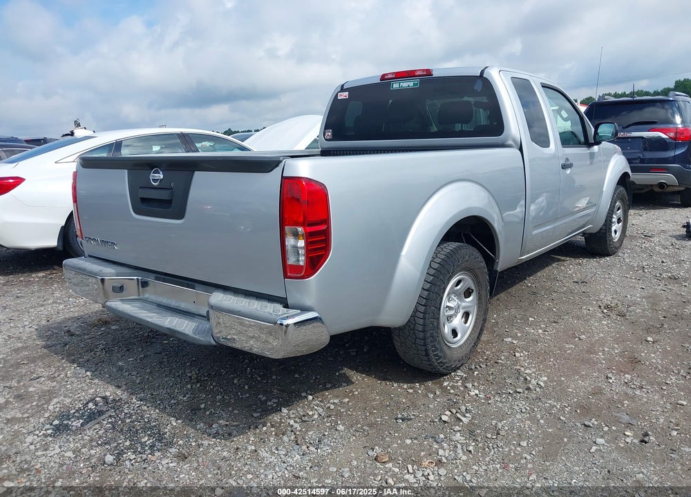 2015 NISSAN FRONTIER VIN: 1N6BD0CT2FN714806