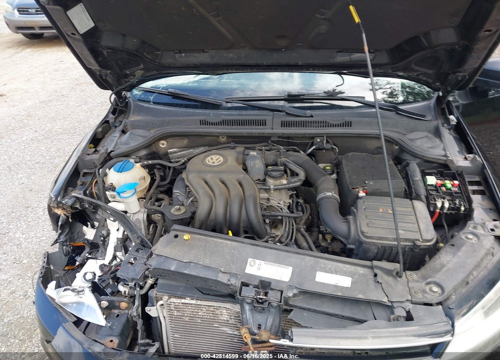 2015 VOLKSWAGEN JETTA VIN: 3VW2K7AJ7FM290517