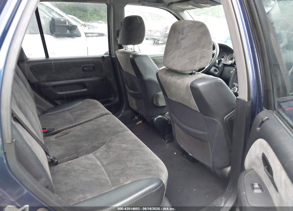 2002 HONDA CR-V EX VIN: SHSRD78842U011997