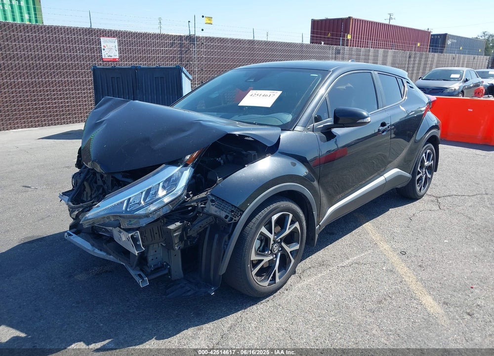 2021 TOYOTA C-HR VIN: JTNKHMBX2M1110658