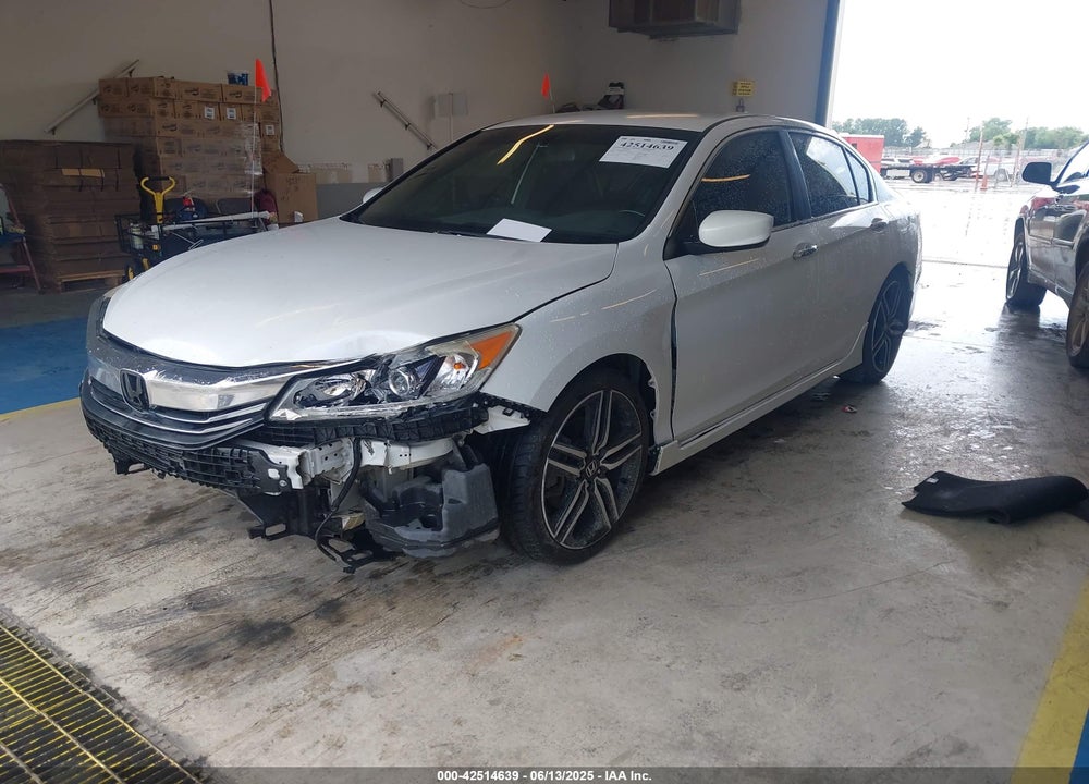 2017 HONDA ACCORD VIN: 1HGCR2F56HA143320
