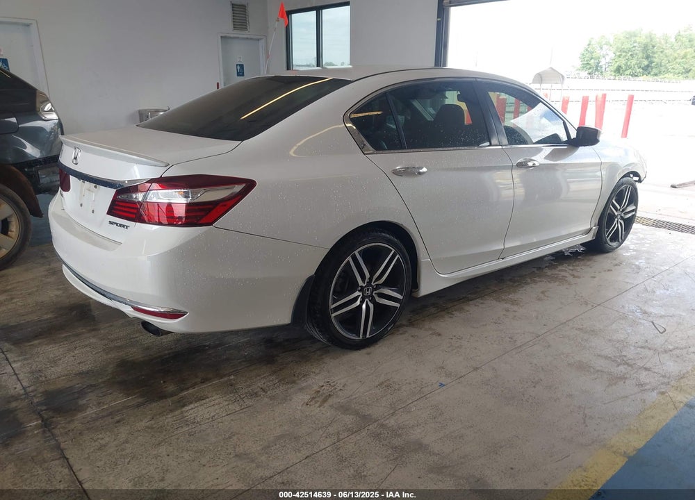 2017 HONDA ACCORD VIN: 1HGCR2F56HA143320