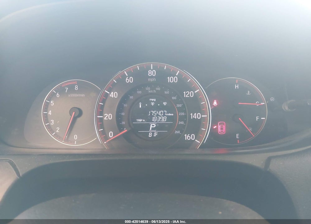 2017 HONDA ACCORD VIN: 1HGCR2F56HA143320