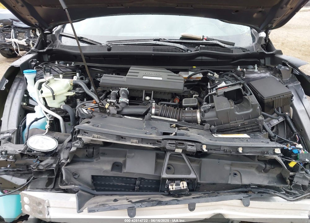 2018 HONDA CR-V VIN: 7FARW2H83JE075598