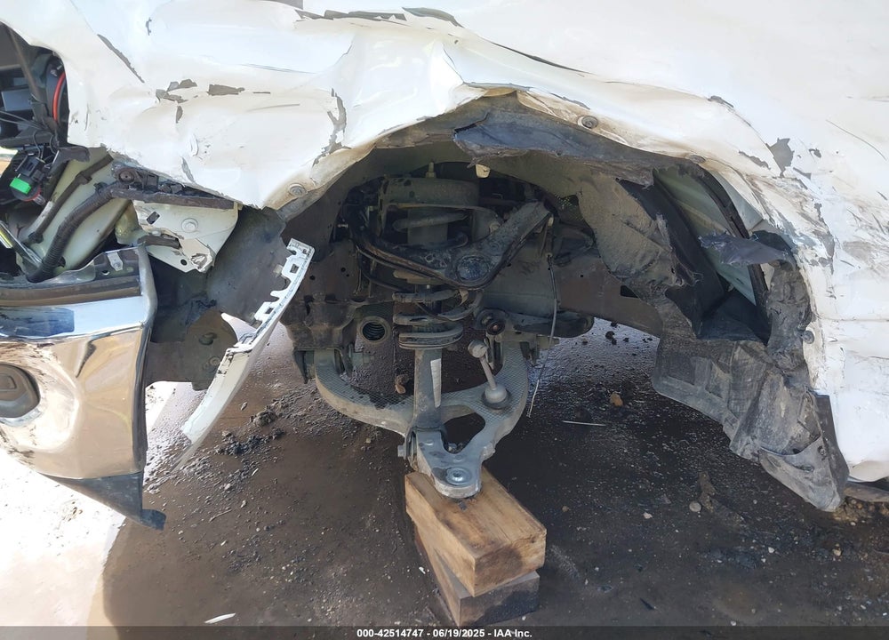 2022 RAM 1500 VIN: 1C6RREBT8NN190343