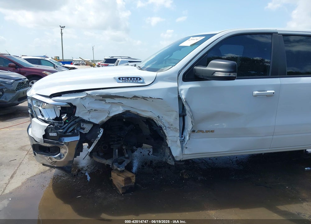 2022 RAM 1500 VIN: 1C6RREBT8NN190343