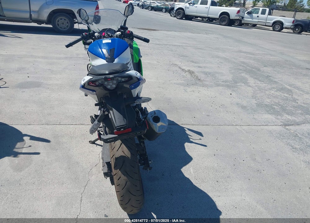 2024 KAWASAKI EX500 A/B VIN: ML5EXGJ15RDA22807