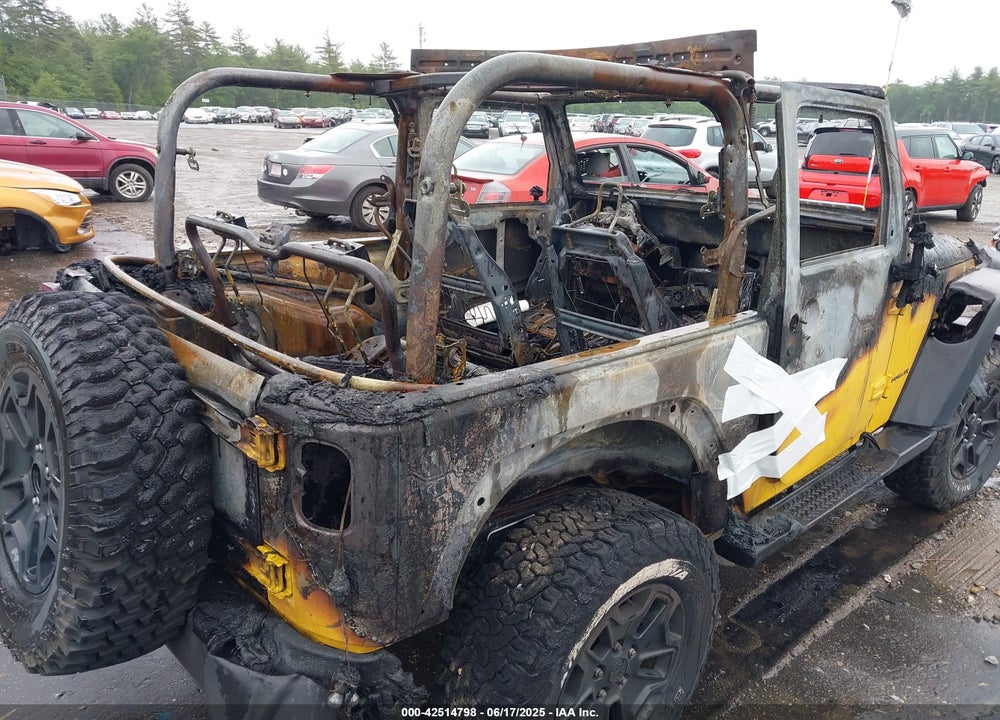 2015 JEEP WRANGLER / VIN: 1C4AJWAG8FL686196