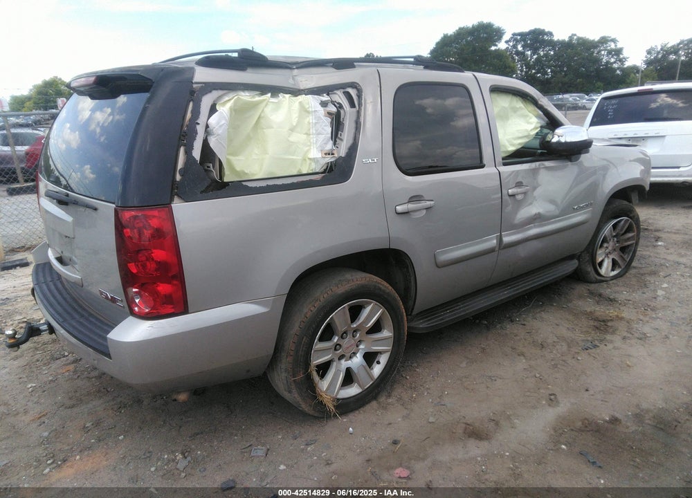 2007 GMC YUKON VIN: 1GKFC13027J128364