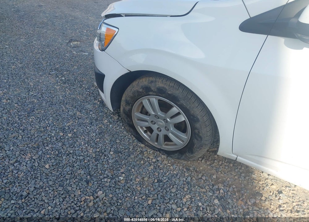 2014 CHEVROLET SONIC VIN: 1G1JC5SH5E4211571