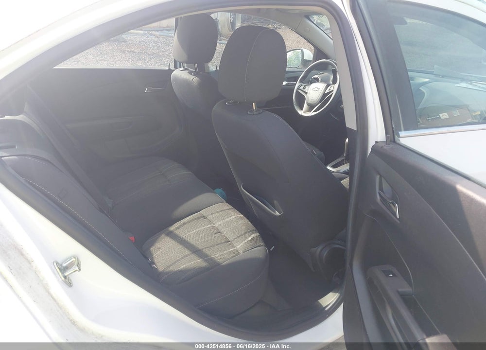2014 CHEVROLET SONIC VIN: 1G1JC5SH5E4211571