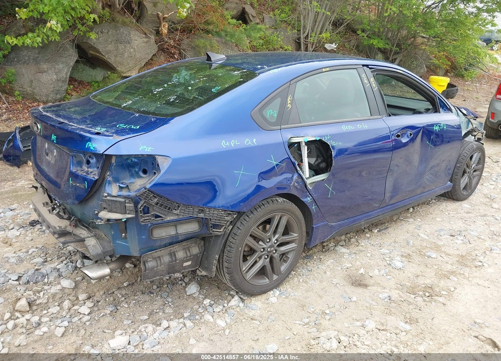 2021 KIA FORTE VIN: 3KPF34AD6ME281471