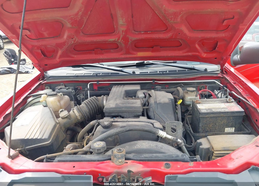 2004 CHEVROLET COLORADO LS VIN: 1GCDT136648206736