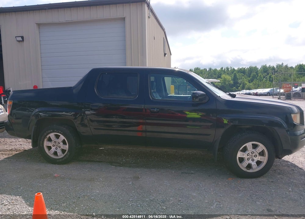 2008 HONDA RIDGELINE RTL VIN: 2HJYK16588H536039