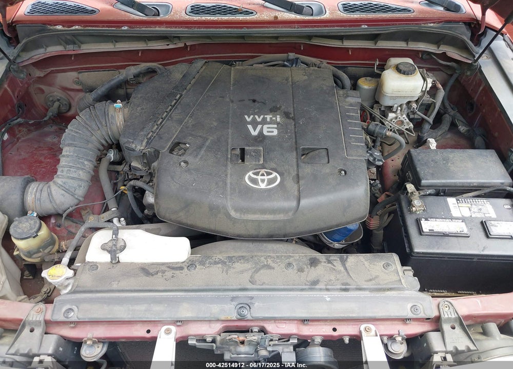 2008 TOYOTA FJ CRUISER VIN: JTEBU11F88K045480