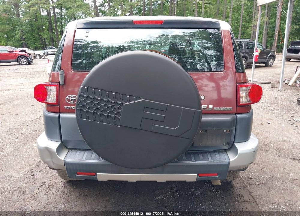 2008 TOYOTA FJ CRUISER VIN: JTEBU11F88K045480