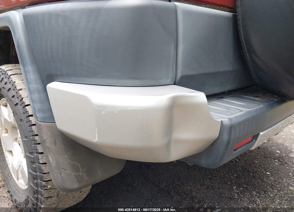 2008 TOYOTA FJ CRUISER VIN: JTEBU11F88K045480