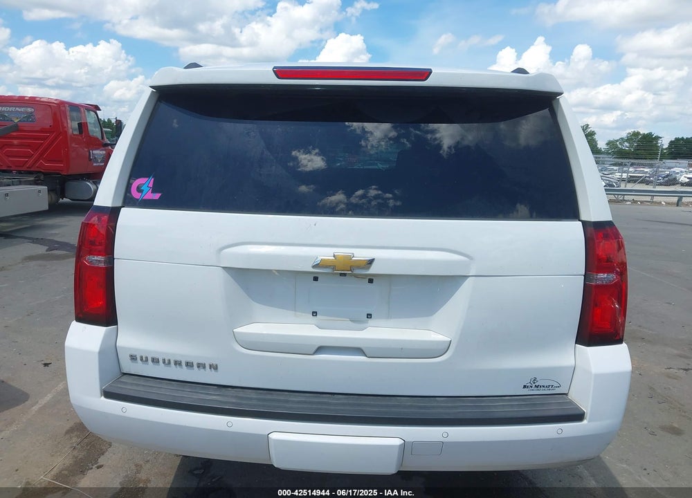 2018 CHEVROLET SUBURBAN VIN: 1GNSKHKC0JR397772