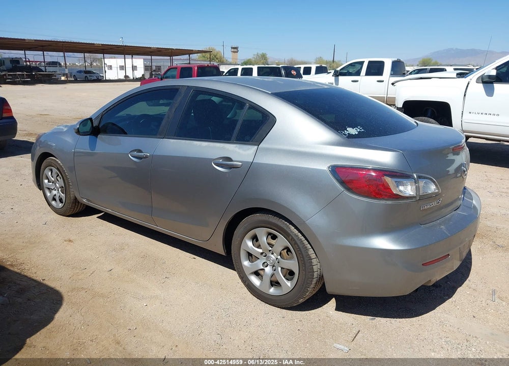 2012 MAZDA 3 I SPORT VIN: JM1BL1UG8C1555371