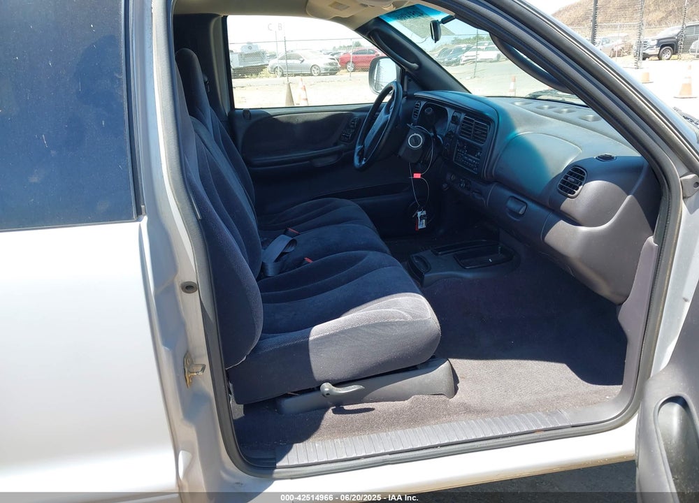 2000 DODGE DAKOTA SLT/SPORT VIN: 1B7GL22N7YS796224