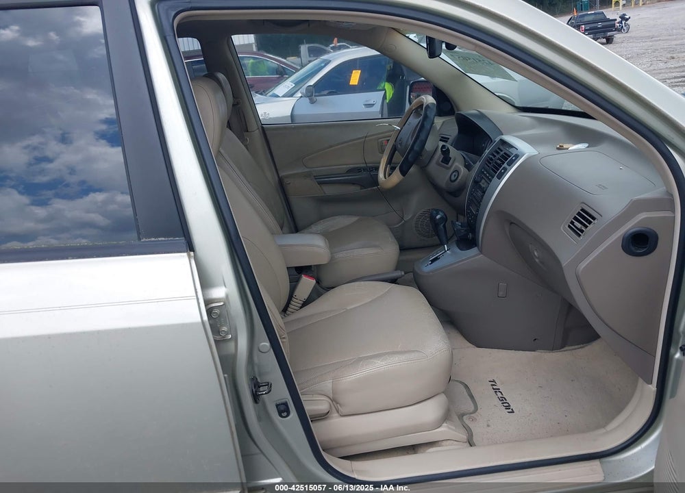 2006 HYUNDAI TUCSON VIN: KM8JN12D66U444606