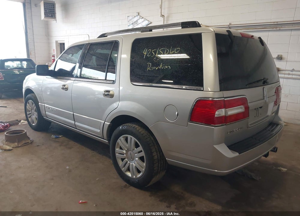 2007 LINCOLN NAVIGATOR ULTIMATE VIN: 5LMFU28547LJ18998