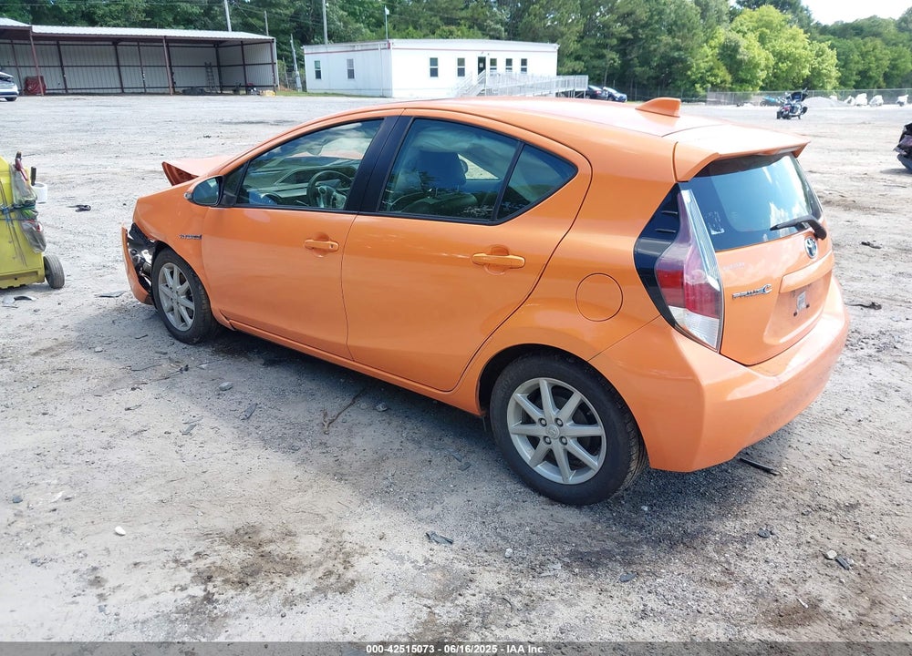 2015 TOYOTA PRIUS C VIN: JTDKDTB34F1090732