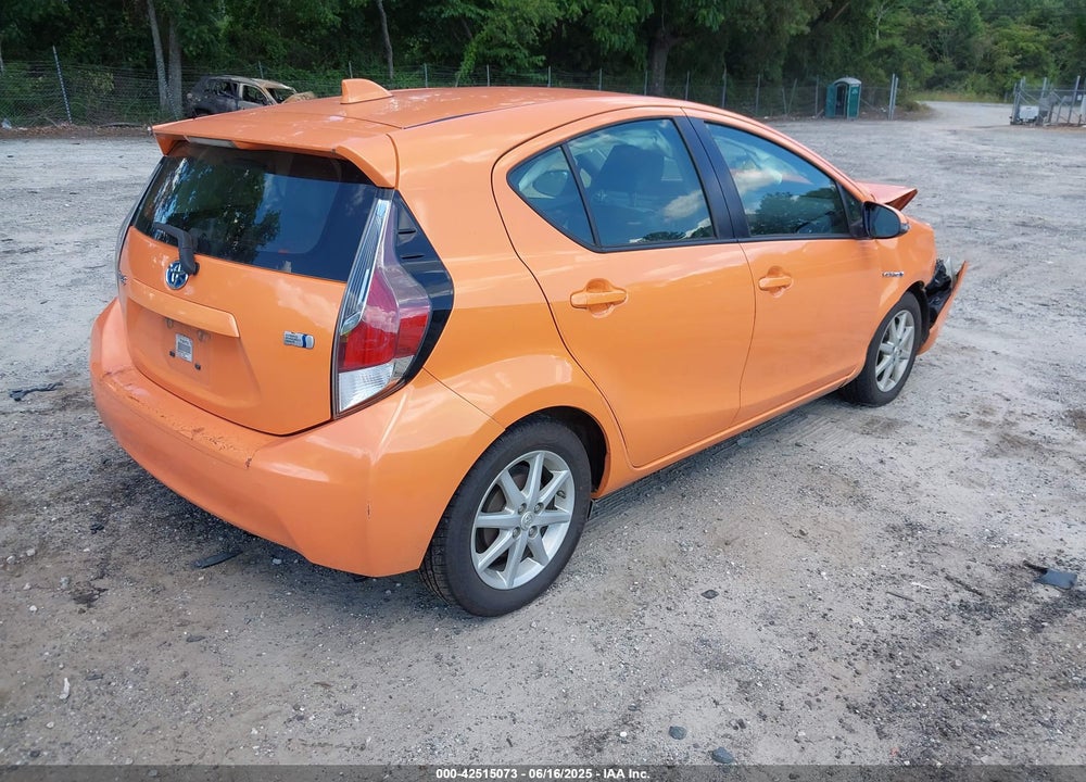 2015 TOYOTA PRIUS C VIN: JTDKDTB34F1090732
