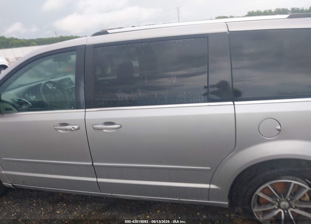 2017 DODGE GRAND CARAVAN SXT VIN: 2C4RDGCG3HR561727
