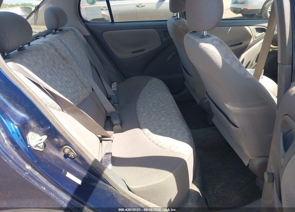 2001 TOYOTA ECHO VIN: JTDBT123X10112903