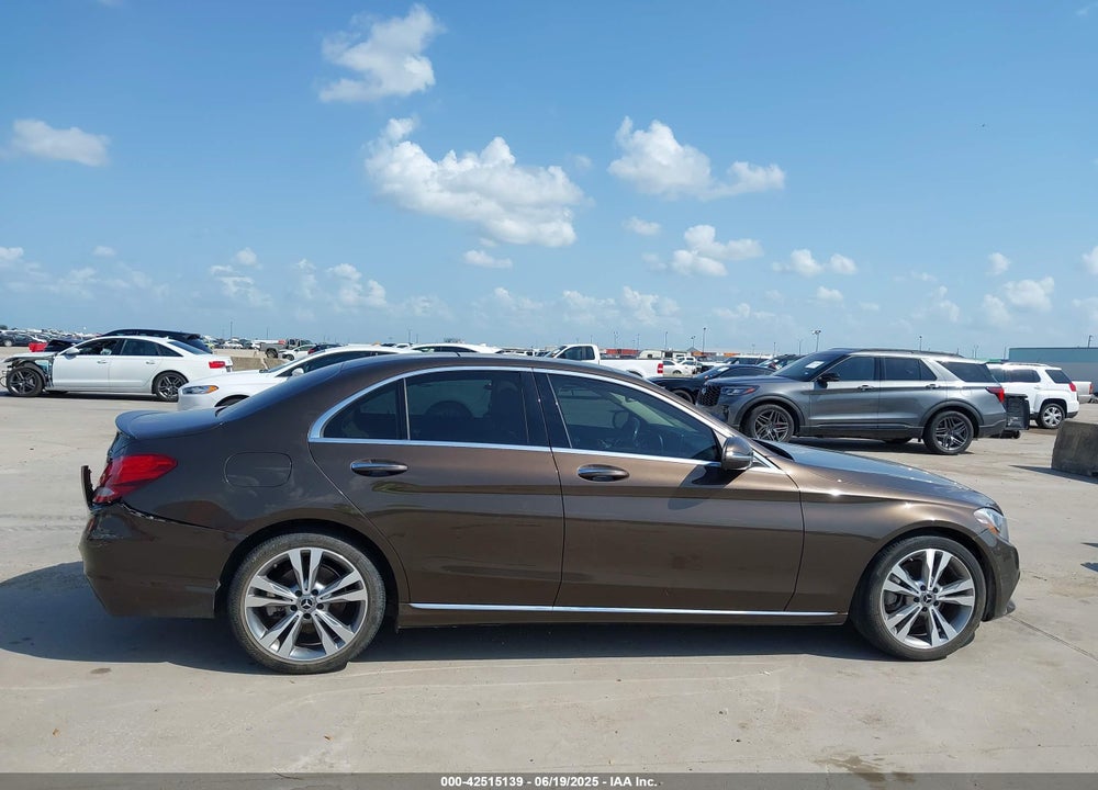 2017 MERCEDES-BENZ C 300 VIN: WDDWF4JB7HR308019