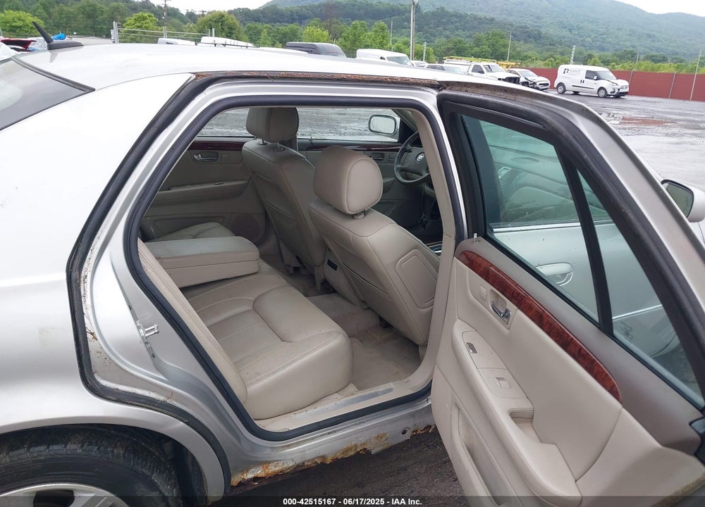 2006 CADILLAC DTS VIN: 1G6KD57YX6U212463