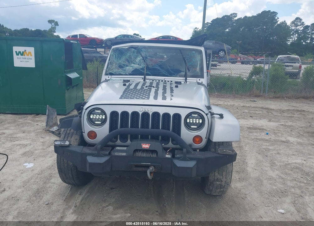 2009 JEEP WRANGLER UNLIMITED SAHARA VIN: 1J4GA59149L720511