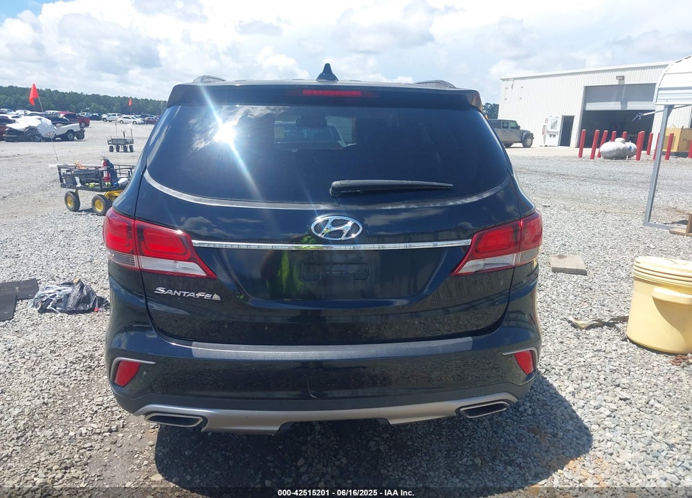 2017 HYUNDAI SANTA FE VIN: KM8SN4HF6HU247372