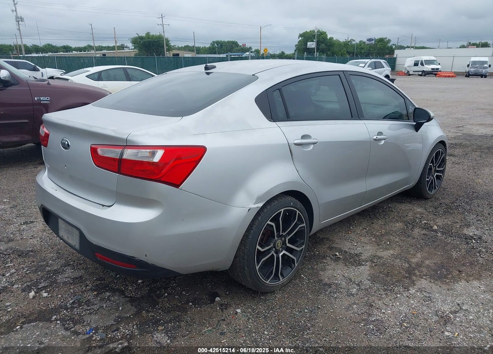 2015 KIA RIO VIN: KNADM4A33F6460407