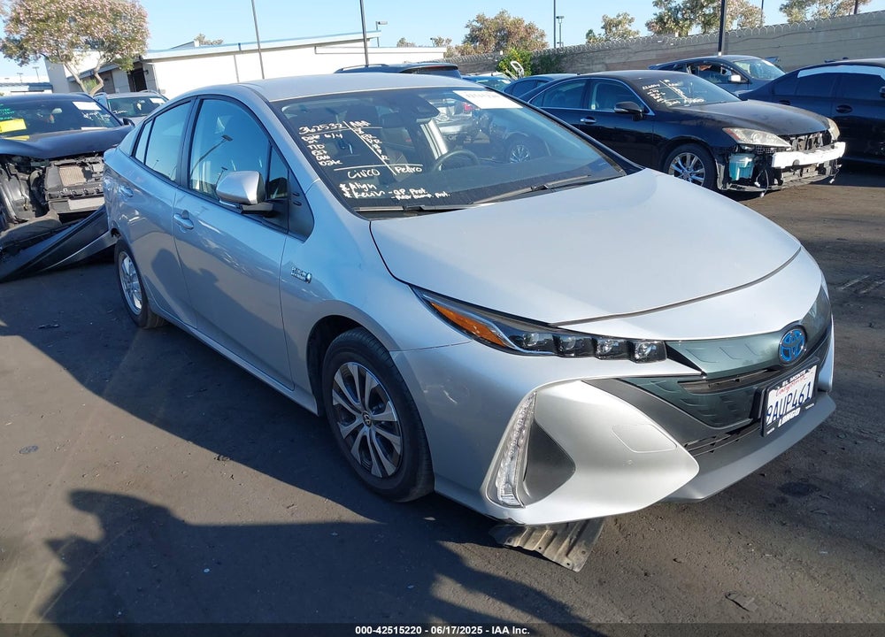 2022 TOYOTA PRIUS PRIME LE VIN: JTDKAMFP8N3211485