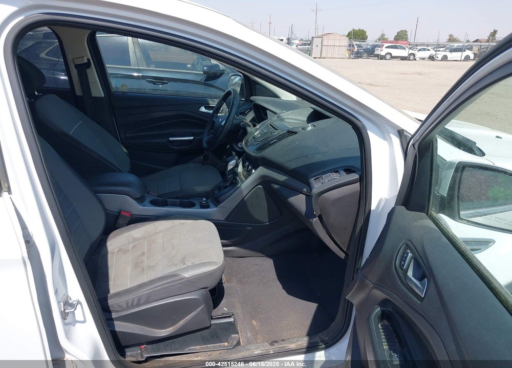 2015 FORD ESCAPE VIN: 1FMCU9G92FUA54374