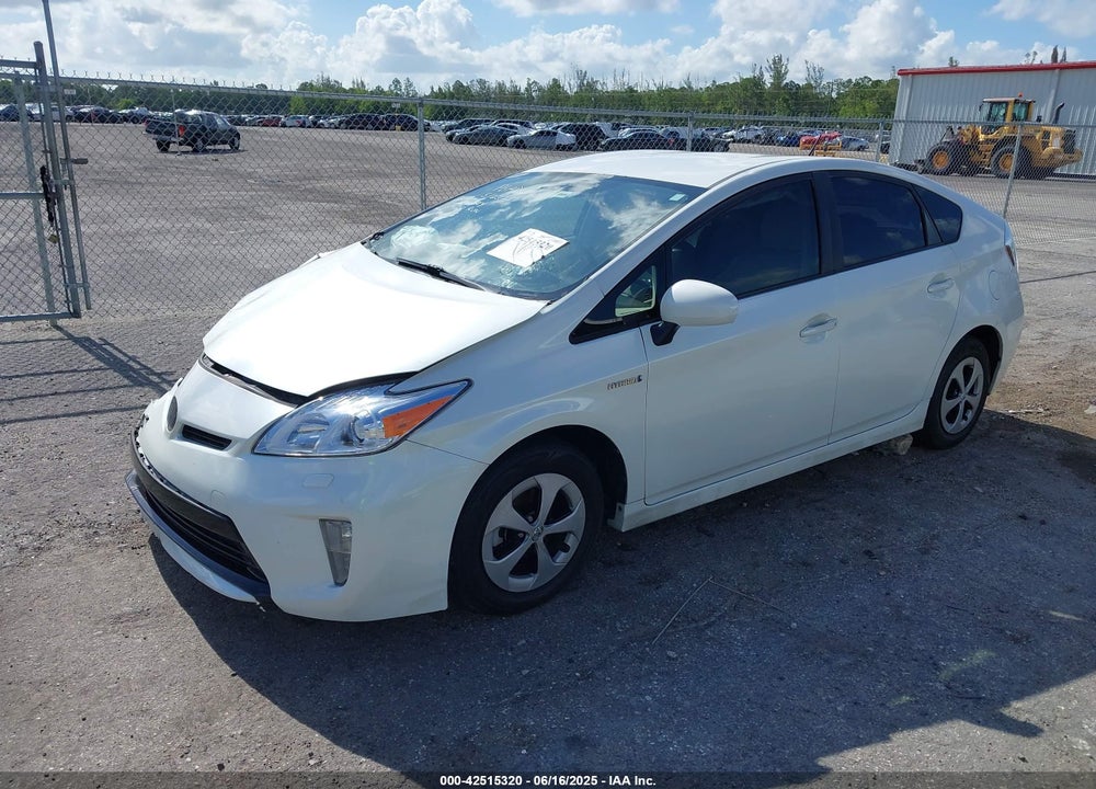 2013 TOYOTA PRIUS TWO VIN: JTDKN3DU4D1733323