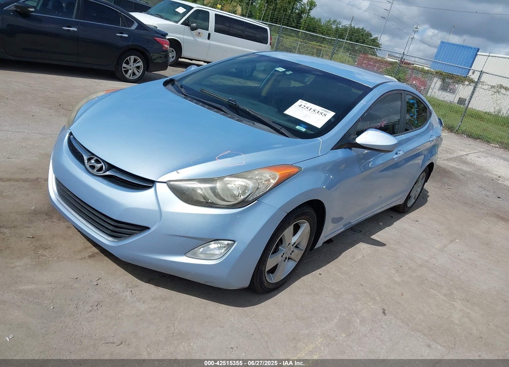 2013 HYUNDAI ELANTRA VIN: KMHDH4AE0DU842861