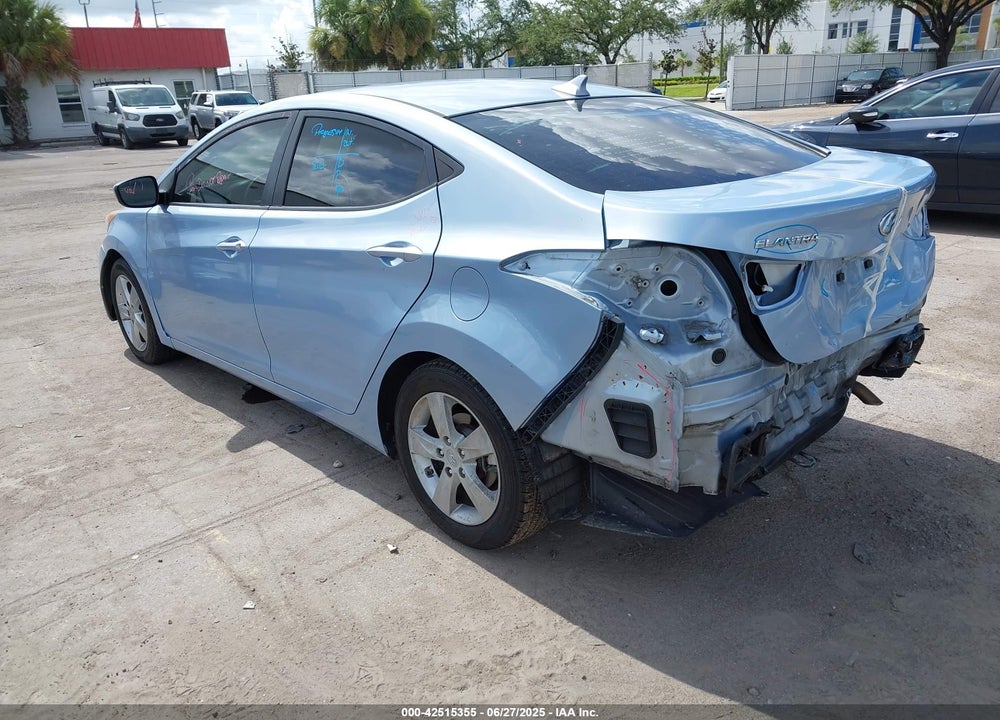 2013 HYUNDAI ELANTRA VIN: KMHDH4AE0DU842861