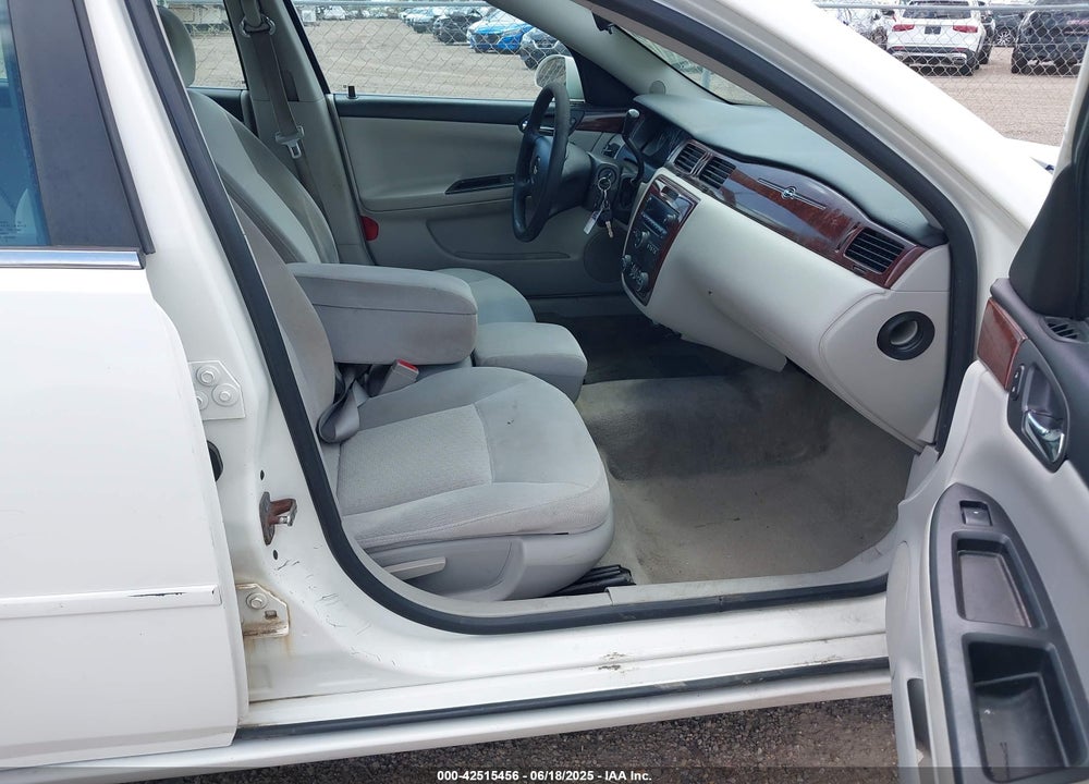 2008 CHEVROLET IMPALA VIN: 2G1WT58K281318263