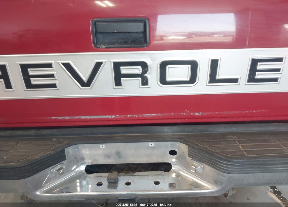 1990 CHEVROLET GMT-400 K1500 VIN: 1GCDK14K9LZ237650